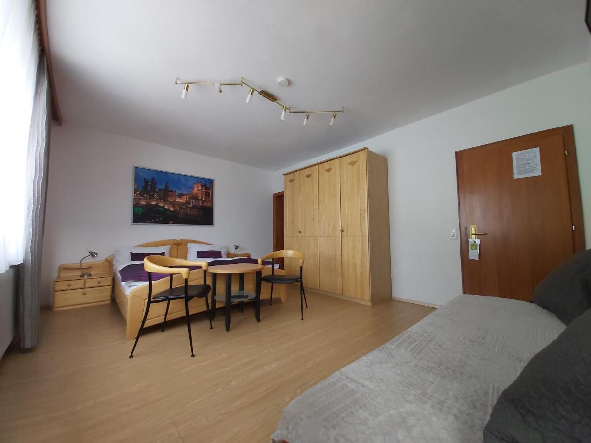 B&B Pension Karlsdorfer Hof Seeboden Dış mekan fotoğraf