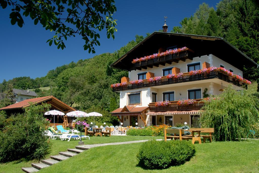 B&B Pension Karlsdorfer Hof Seeboden Dış mekan fotoğraf