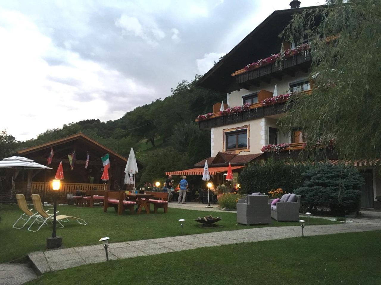 B&B Pension Karlsdorfer Hof Seeboden Dış mekan fotoğraf